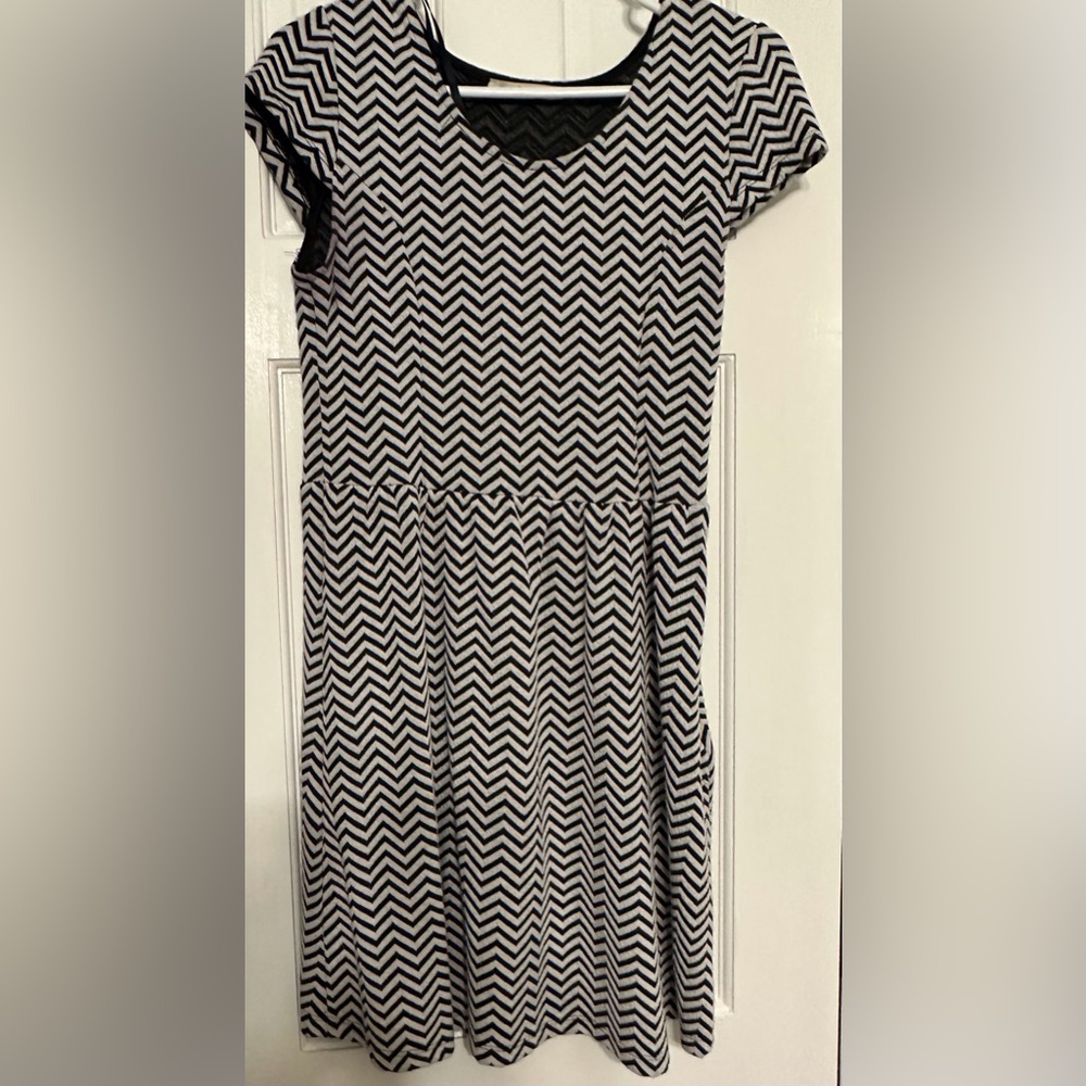 Ladies chevron pattern dress